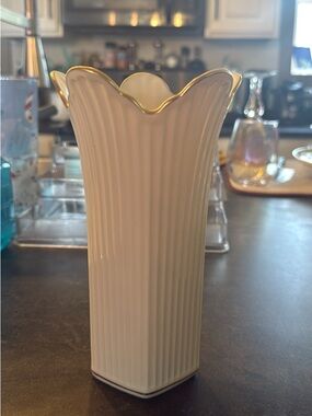 Lenox Cream Porcelain Fluted Vase with Gold Rim